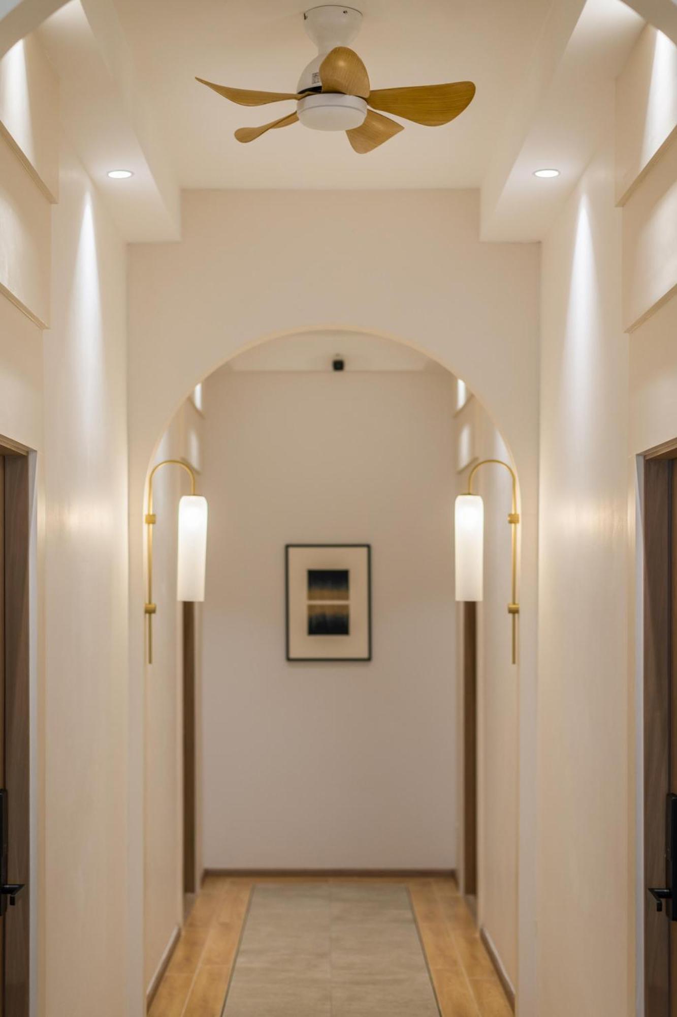 Hotel Upstairs At Ton Ton Bangkok Esterno foto